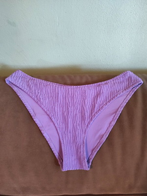 H&M lilac swim slip like new, size 5XL