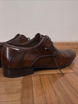 Gianna Kazakou men's shoes size 45 brown like new