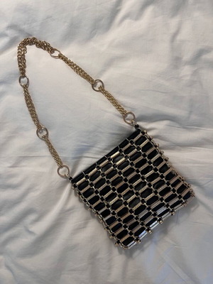 Topshop shoulder bag like new, black with gold chain details