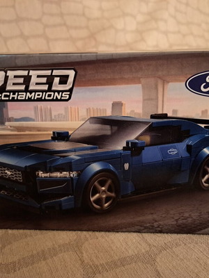 Lego Ford Mustang Dark Horse 76920 new sealed