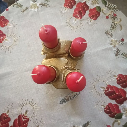 Handcrafted golden 4-candle holder Christmas decoration new