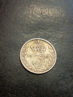 3 Pence 1917 Maundy silver coin England with King George V