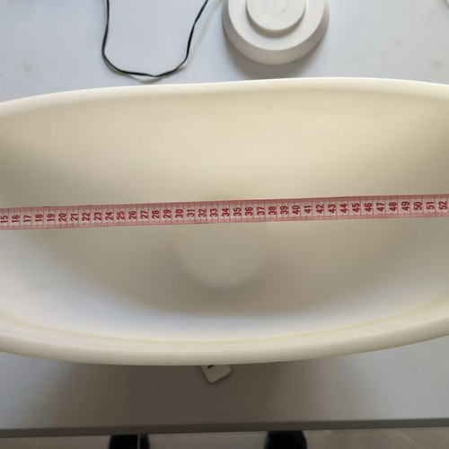 Rgb illuminated champagne bucket like new with remote and charging base