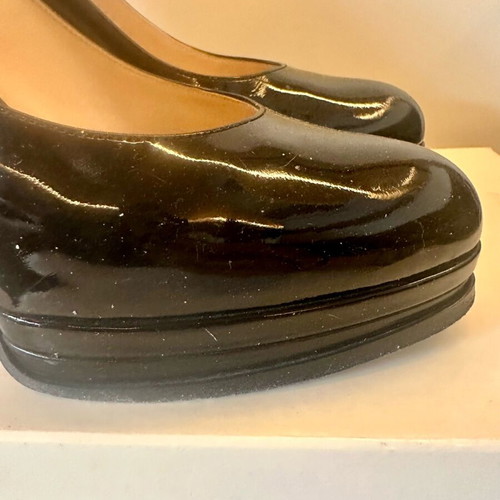 Casadei black patent leather pumps used, size 40, 10cm heel