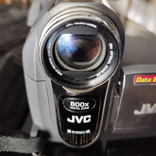 JVC GR-D725E digital video camera used with charger and case