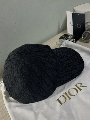 Dior Oblique Cup Hat size M, like new, black