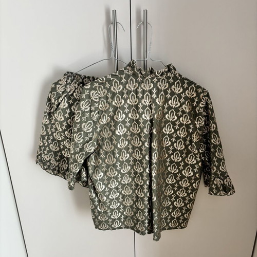 Etoile Coral Set like new, medium, green and gold