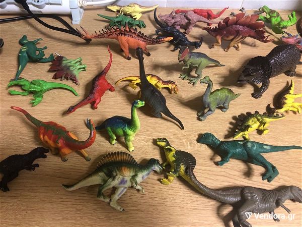  figoures dinosavri 29-30 tem