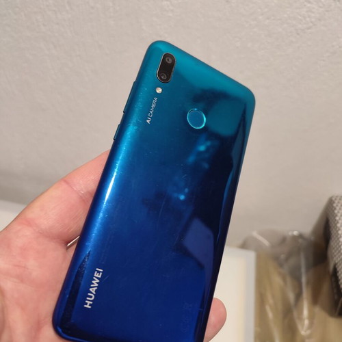 Huawei P smart used for parts with broken screen and Gmail lock