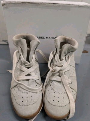 Isabel Marant Bobby suede sneakers like new, size 41, beige