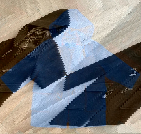 Детско палто Burberry в тъмносин цвят