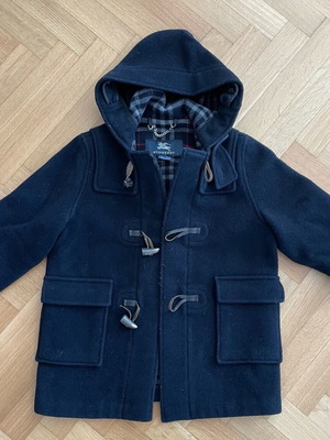 Детско палто Burberry употребявано тъмносиньо за 4 години с повреден бутон