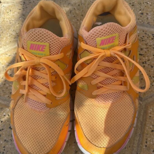 Nike women's running shoes, pink, size 39
