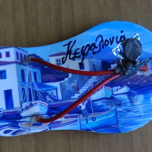 Santorini and Kefalonia Flip Flop Magnets like new, set of 3