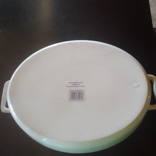 Porcelain Roasting Pan with Transparent Lid new, German white