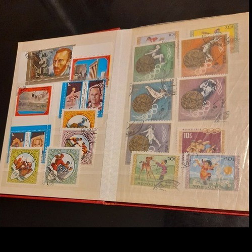 Small album used with thematic sealed and unsealed stamp series