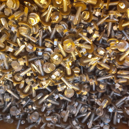 Fisco 6.3x32 Hex Self-Drilling Screws with Sealing Washer Galvanized 150 pcs New