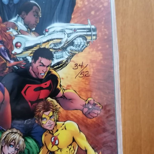 Teen Titans vol.3 A Kid's Game TPB like new signed DC Comics