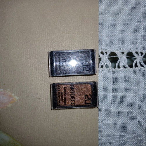 Eyeshadows like new gray smoky and brown gold