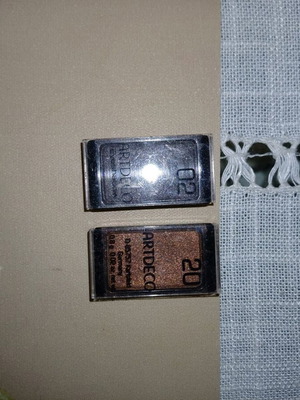 Eyeshadows like new gray smoky and brown gold
