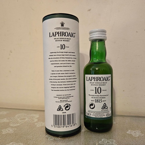 Laphroaig 10yo whisky miniature new, 50ml