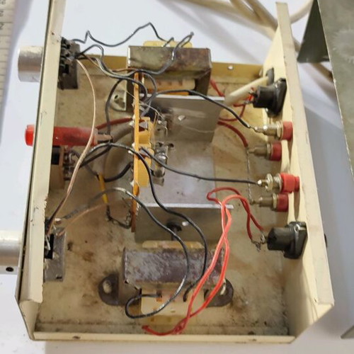 Analog light controller used, old triple socket