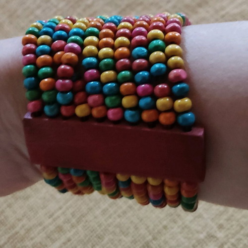 Bracelet with wooden beads like new, colorful cuff style