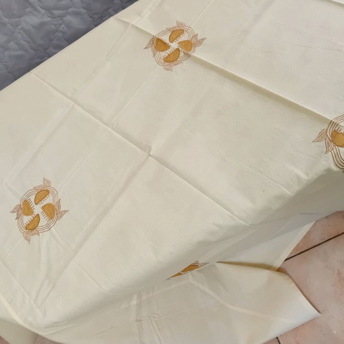 Tablecloth ecru cotton new with floral pattern 1.30x1.80