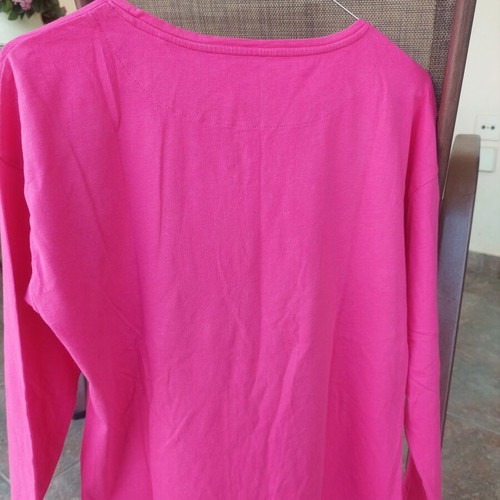 Esmara fuchsia pajama top like new, Small loose fit