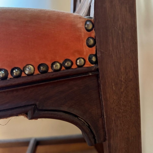 Vintage Saridis Walnut Chairs set of 5 used, Gothic Revival Chippendale
