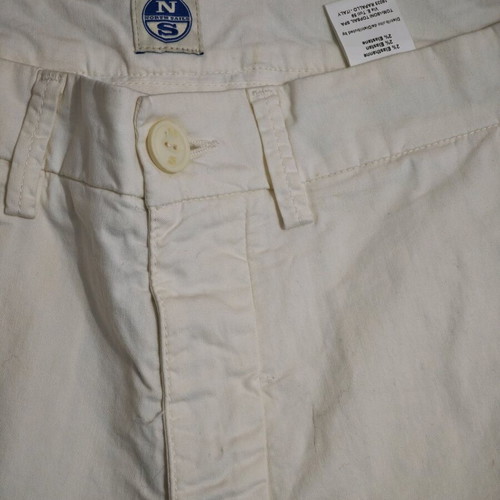 North Sails men's shorts like new, white, size M