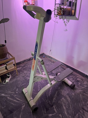 Ελλειπτικό stepper Pro-Supra μεταχειρισμένο με ρυθμιζόμενα αμορτισέρ για cardio
