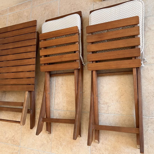 Wooden folding garden furniture set with table and 2 chairs