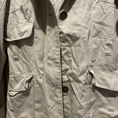 HemiPalto coat like new, size M, missing one button