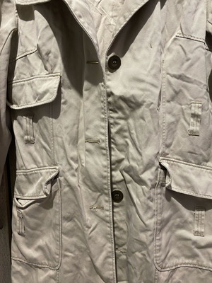 HemiPalto coat like new, size M, missing one button