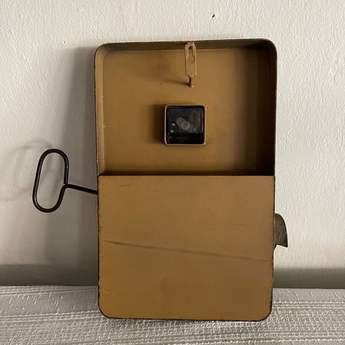 Wall clock used, metal open can design