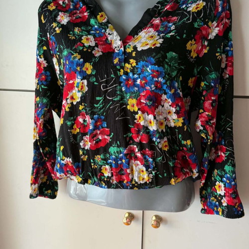 Desigual viscose women blouse size S like new, multicolor