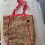 Shoulder bag used