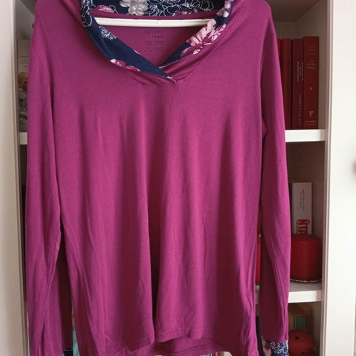 Esmara lingerie pyjama set with fuchsia top and floral pants