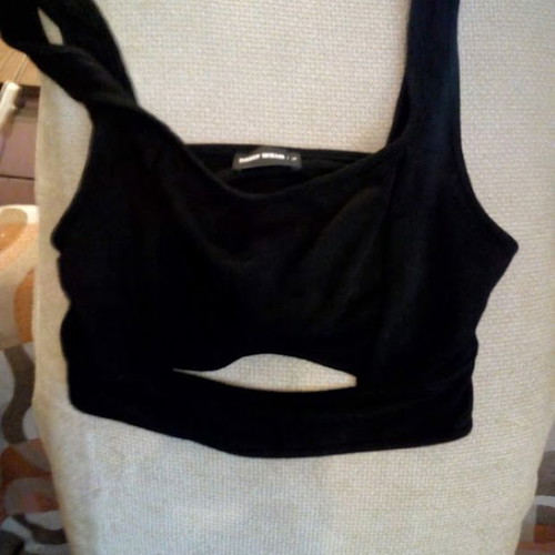 Tally Weijl Black Cut-Out Crop Top like new, size M