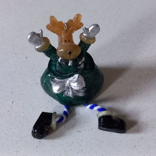 Decorative reindeer like new with battery