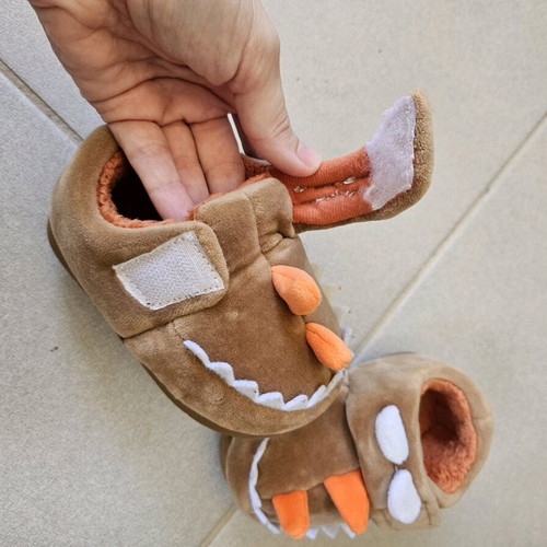 Children's slippers used, size 20-21, unisex