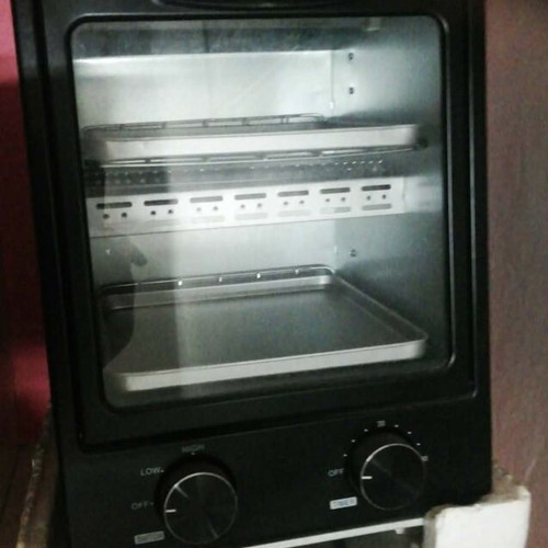 Sterilization oven with infrared for manicure and pedicure tools