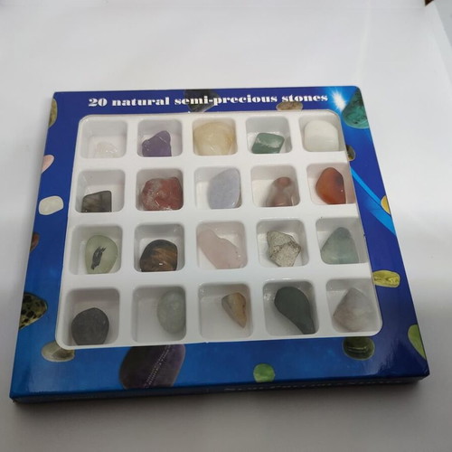 Set of 20 semiprecious stones collection like new