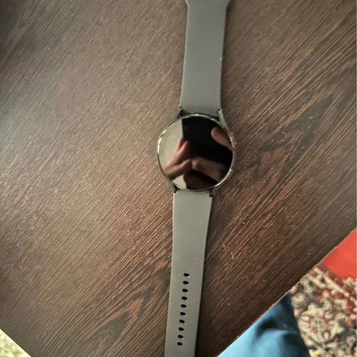 Galaxy Watch 5 model SM-R910-44mm like new with GPS and sapphire crystal