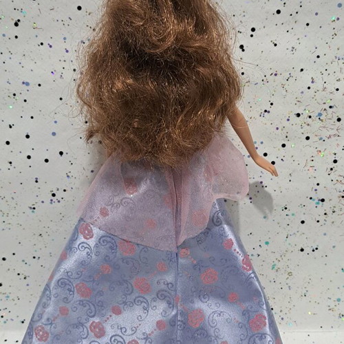 Barbie Erika from Princess and the Pauper Tea Party like new with dress flaws