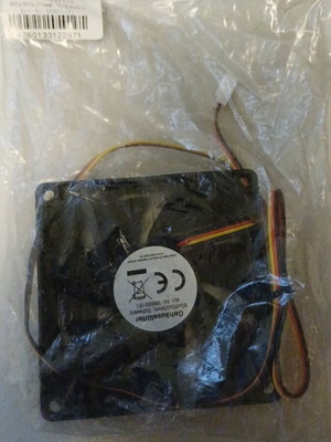 Computer case fan unused