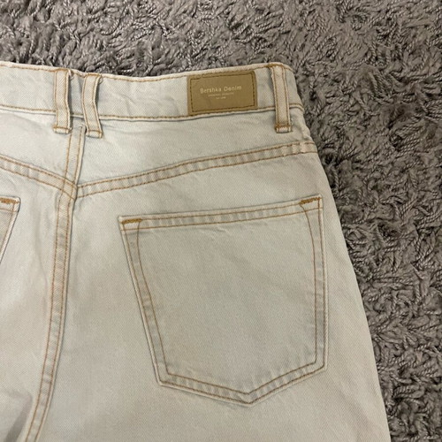 Bershka Mom Denim jeans light blue unused