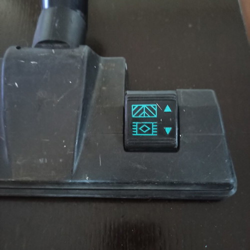 Vacuum cleaner sole universal 35 mm used, very good condition