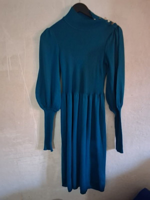 Luisa Spagnoli knitted dress like new, petrol blue
